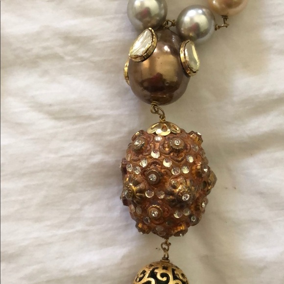 Pearl and crystal tassel necklace emeralds/rubies - Picture 4 of 5